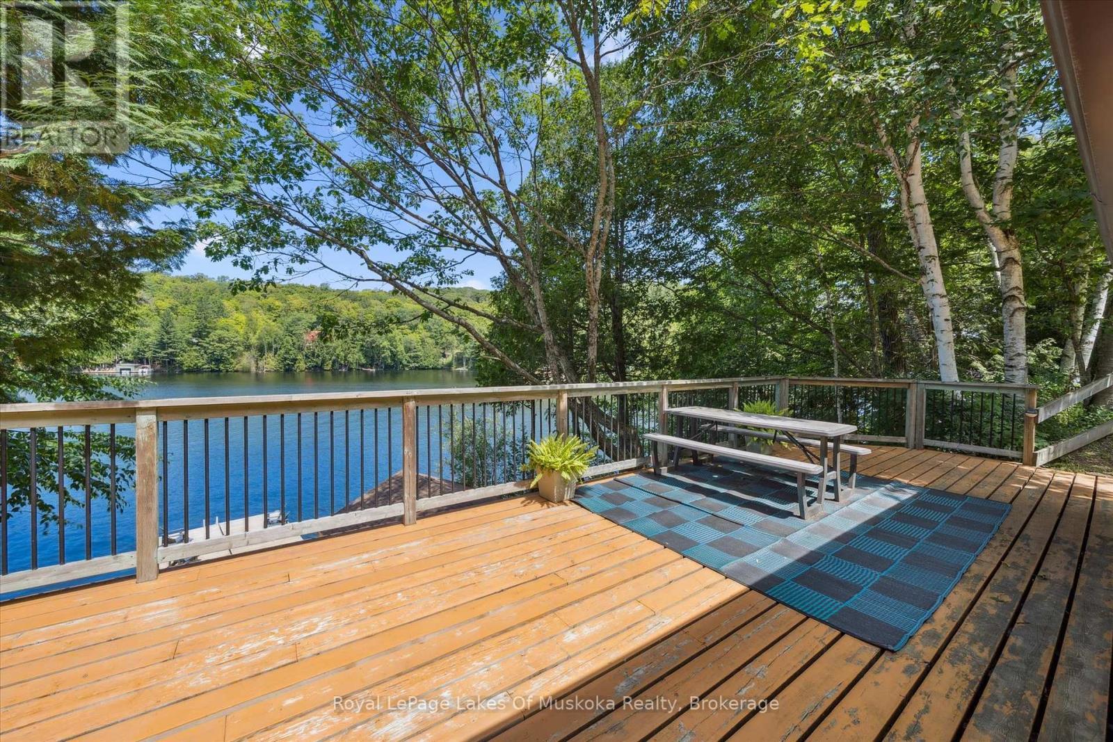 












1345 SINCLAIR TRAIL

,
Algonquin Highlands (Sherborne),




Ontario
P0A1E0

