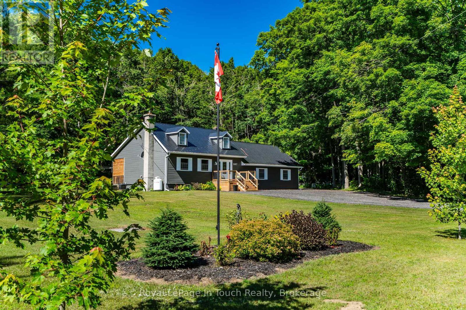












507 LAFONTAINE ROAD E

,
Tiny,




Ontario
L9M0S3

