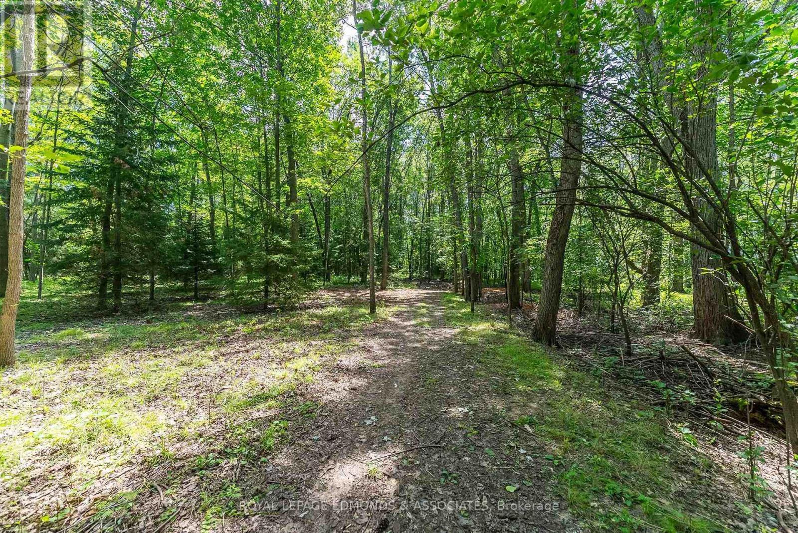 












0 SULLIVAN POINT ROAD

,
Laurentian Valley,







Ontario
K8A6W2

