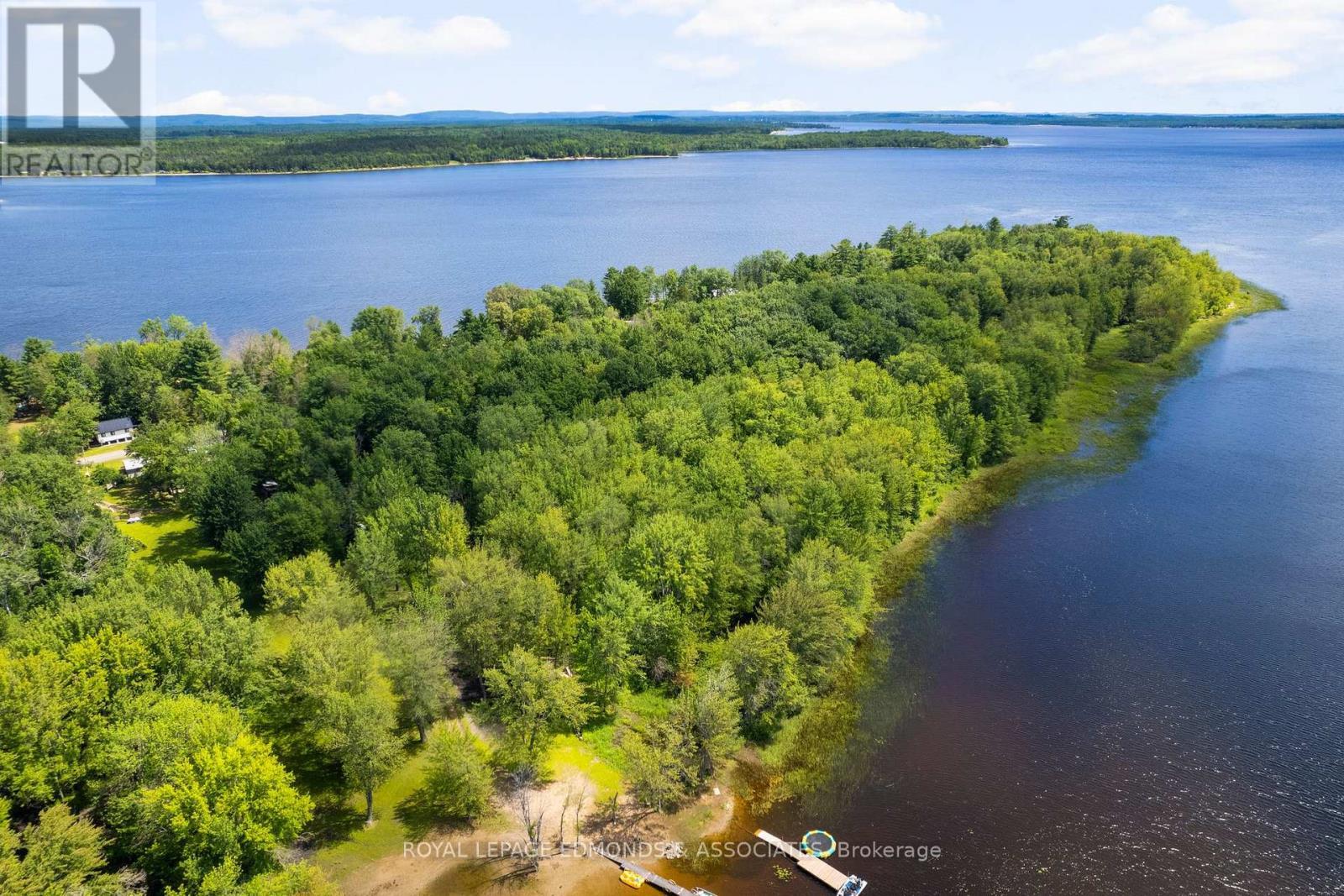 












0 SULLIVAN POINT ROAD

,
Laurentian Valley,







Ontario
K8A6W2

