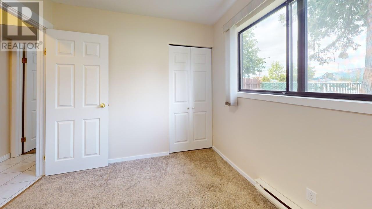 












14 4832 LAZELLE AVENUE

,
Terrace,




British Columbia
V8G1T4

