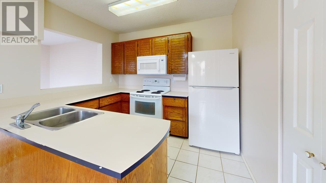 












14 4832 LAZELLE AVENUE

,
Terrace,




British Columbia
V8G1T4

