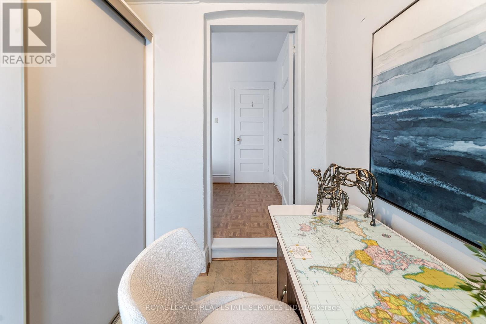 












53 EXETER STREET

,
Toronto,




Ontario
M6N1G3

