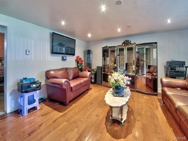 









11479


Av. Olier

,
Montréal (Montréal-Nord),




QC
H1G3P2

