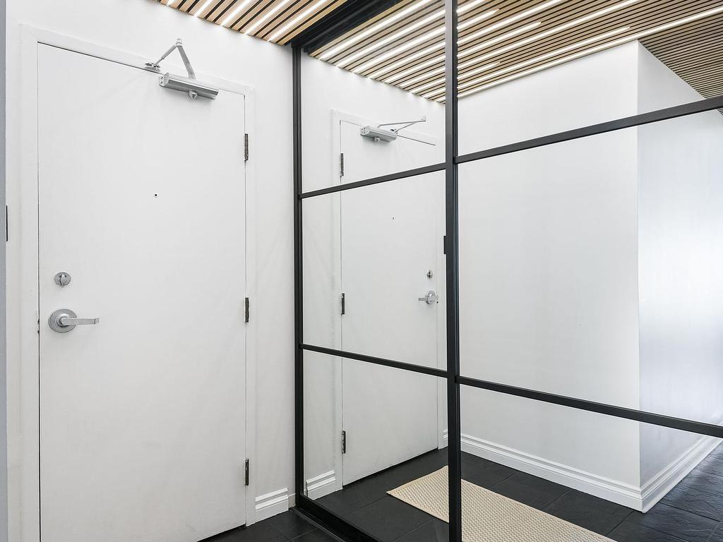 









705


King

Street West, 804,
Toronto,




ON
M5V 2W8

