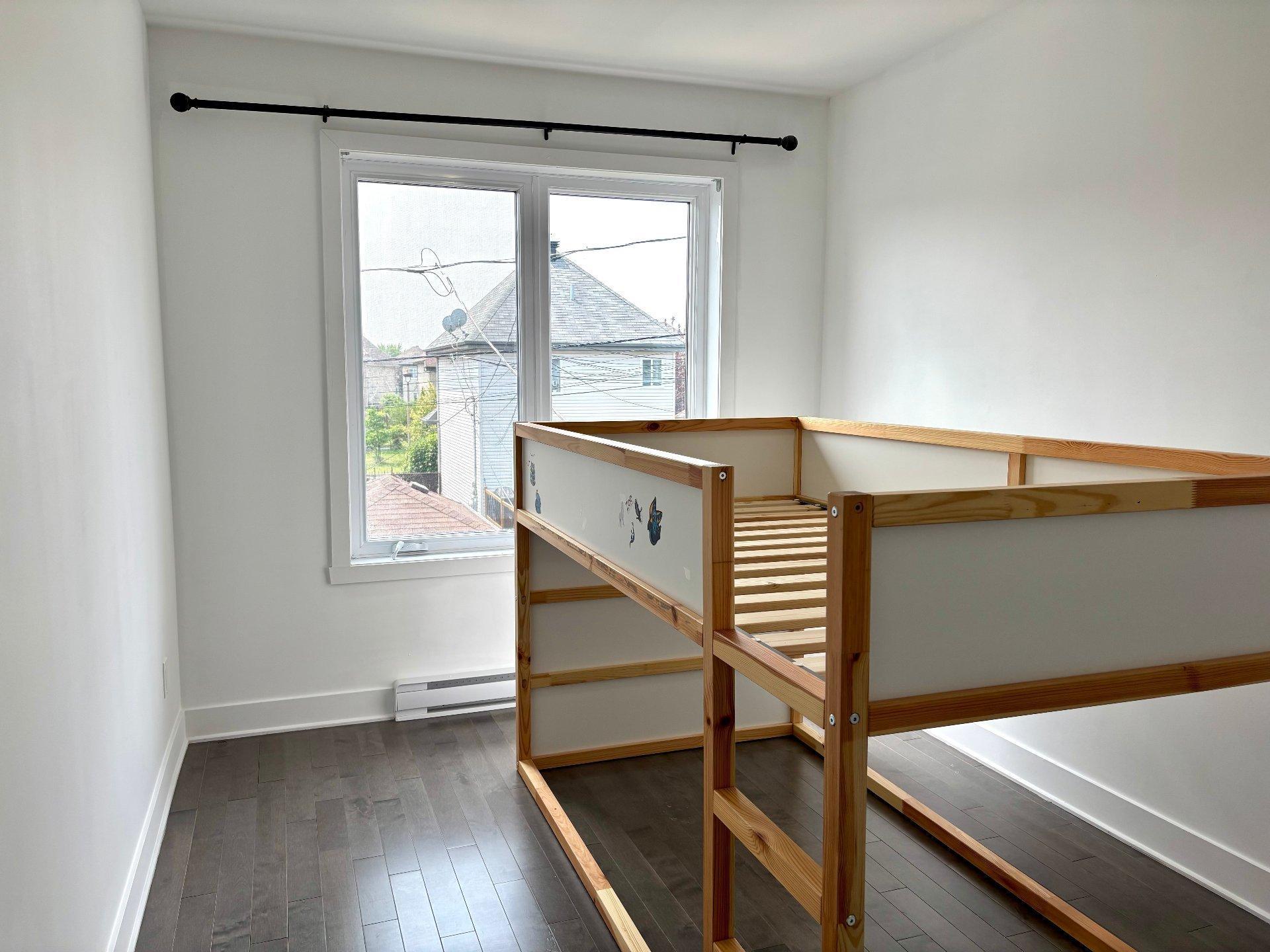 









935


Rue des Nénuphars

,
Vaudreuil-Dorion,




QC
J7V0X8

