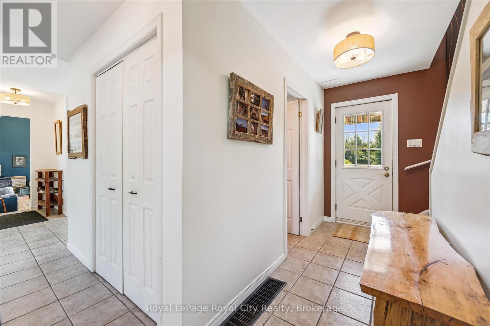 












6460 COUNTY ROAD 7

,
Centre Wellington,




Ontario
N0B1S0

