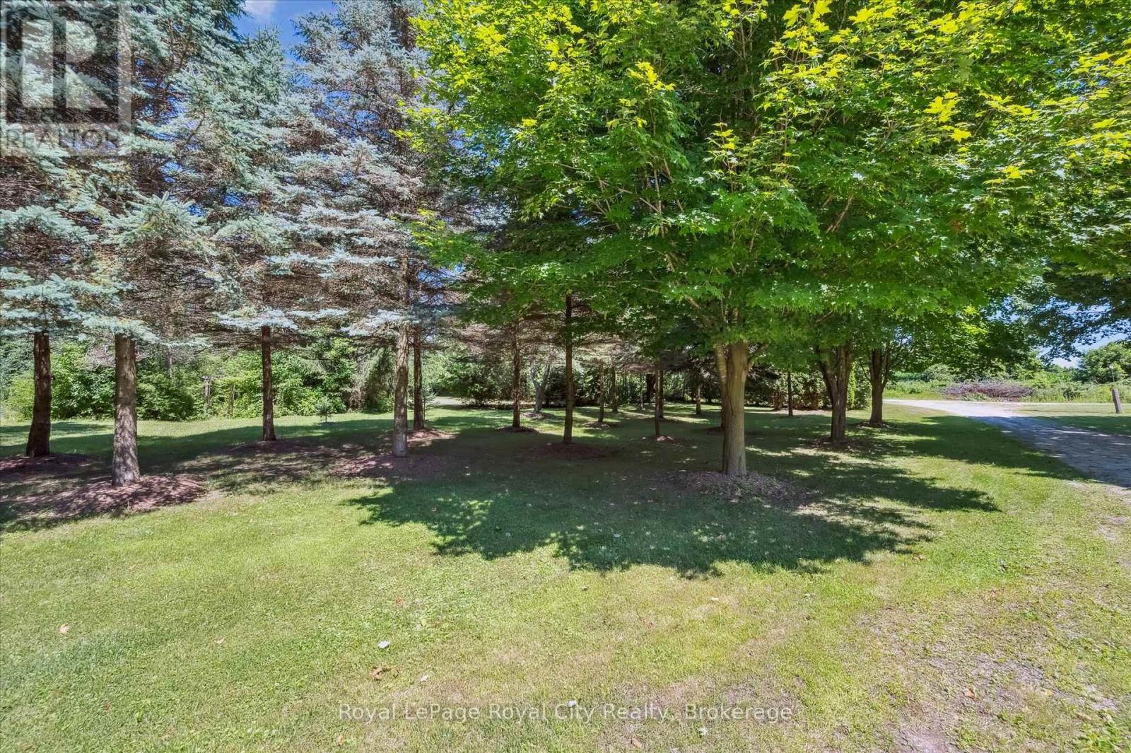












6460 COUNTY ROAD 7

,
Centre Wellington,




Ontario
N0B1S0

