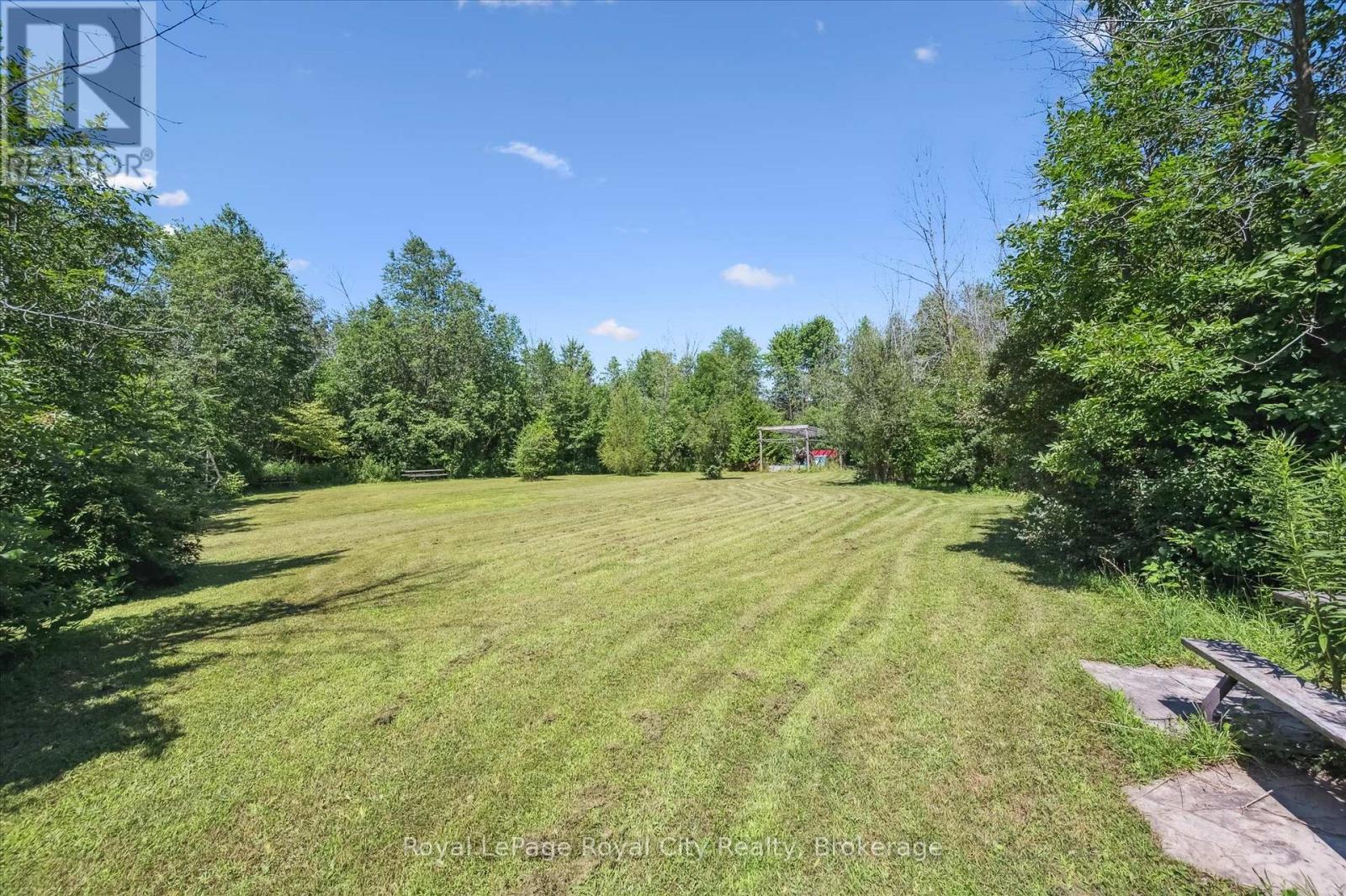 












6460 COUNTY ROAD 7

,
Centre Wellington,




Ontario
N0B1S0

