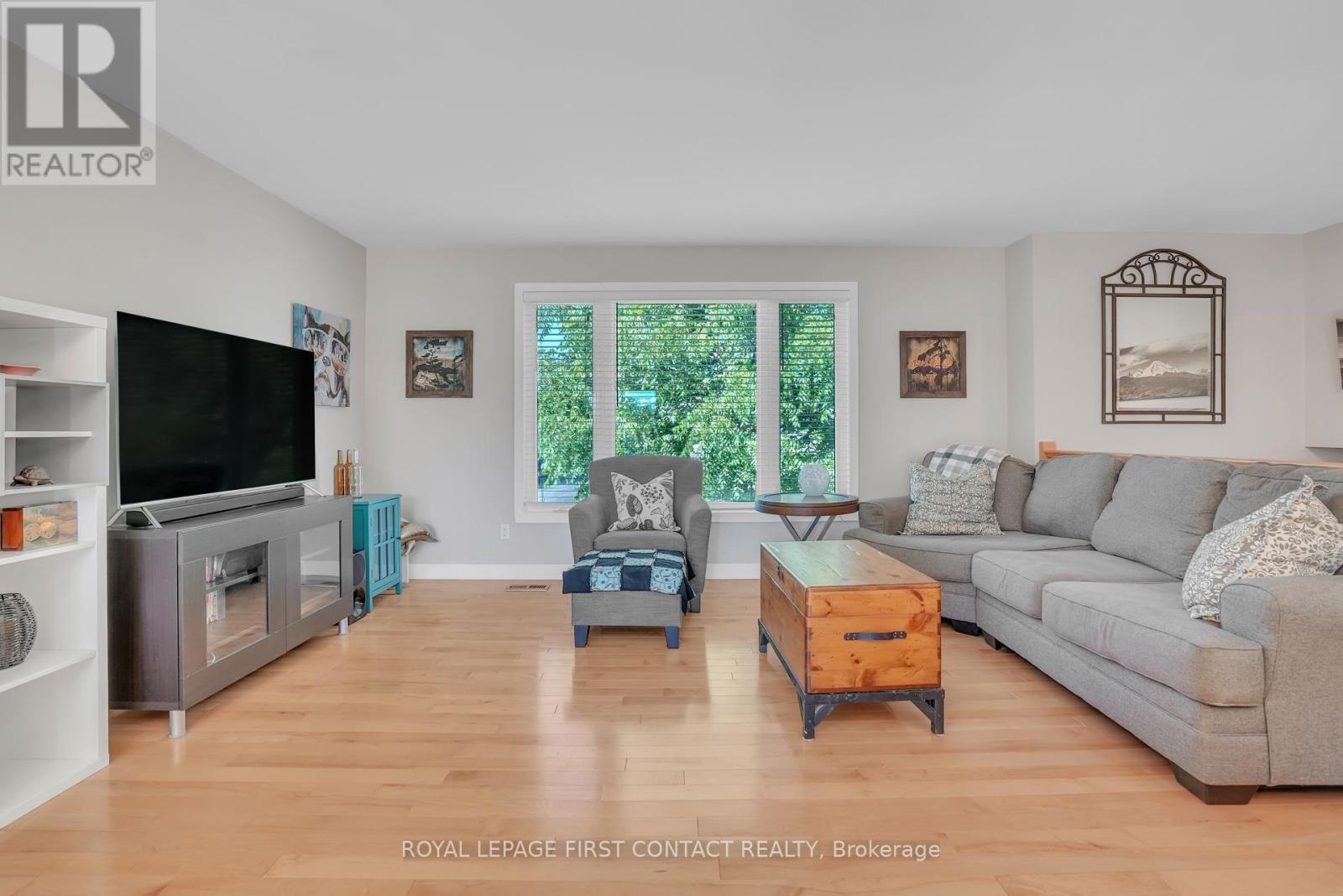 












23 SPENCER TRAIL

,
Oro-Medonte,




Ontario
L0L2L0

