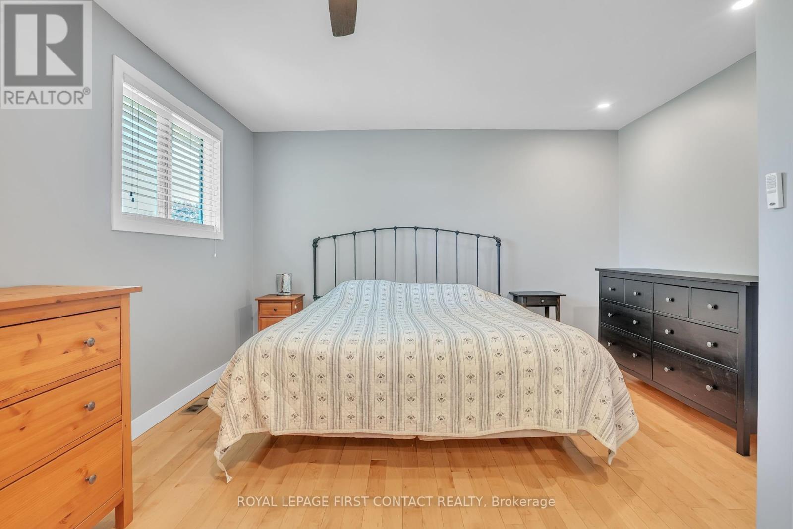 












23 SPENCER TRAIL

,
Oro-Medonte,




Ontario
L0L2L0

