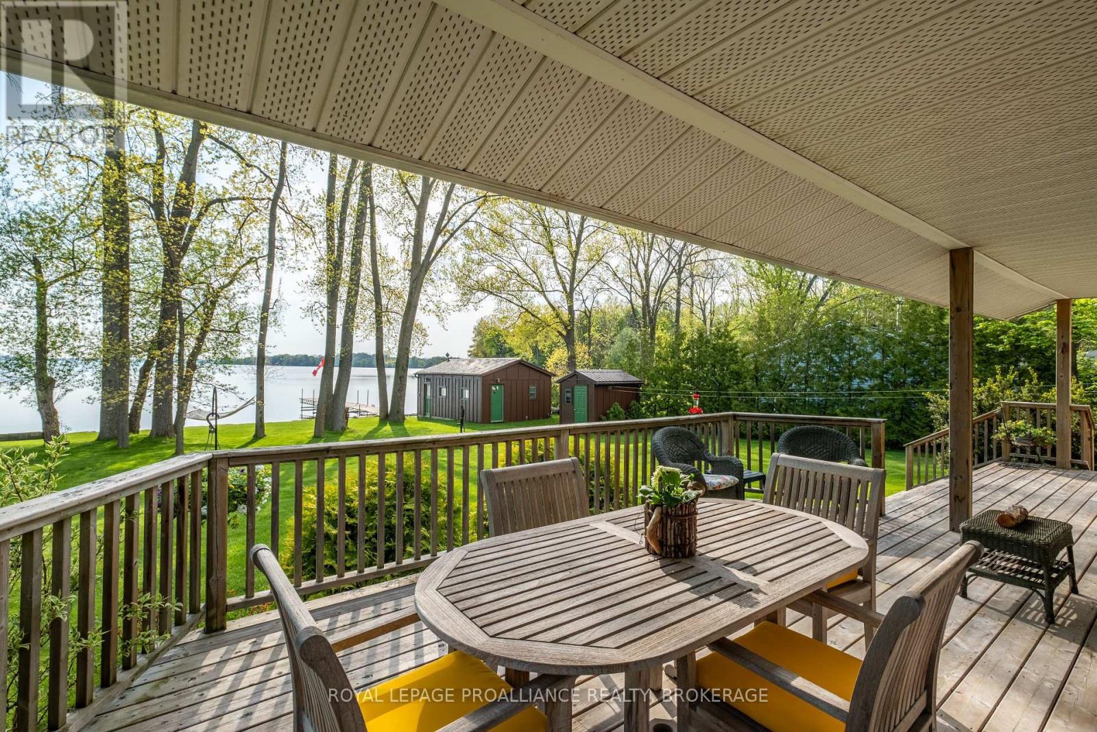 












14 SUNSET LANE

,
Greater Napanee (Greater Napanee),




Ontario
K7R3K7

