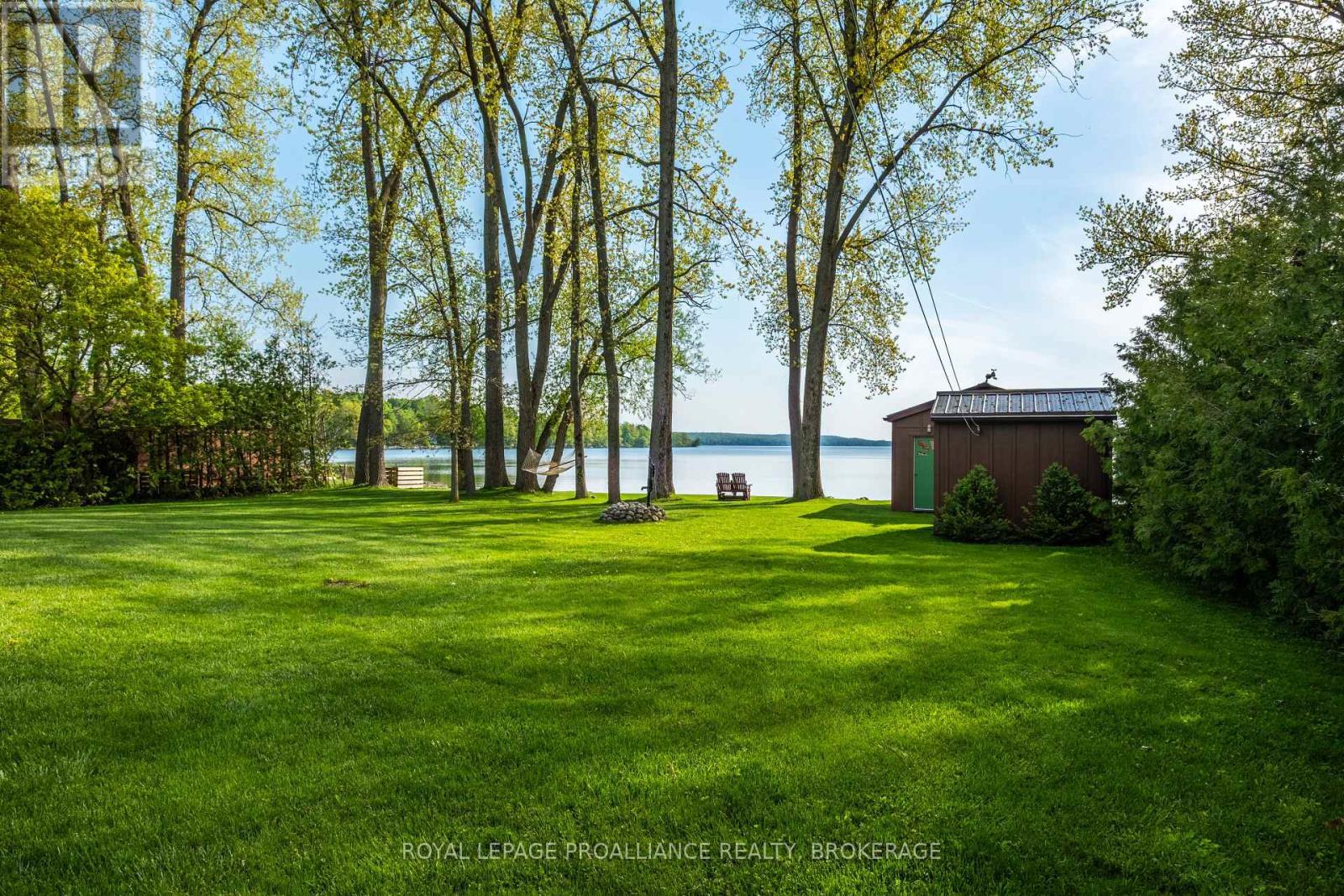 












14 SUNSET LANE

,
Greater Napanee (Greater Napanee),




Ontario
K7R3K7

