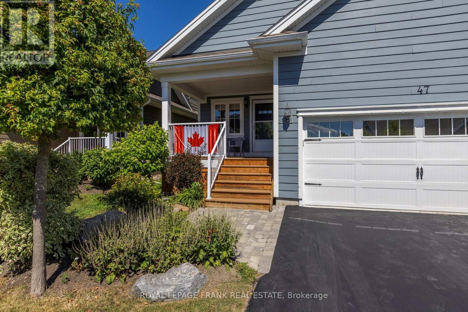 












47 CHARLTON COURT

,
Selwyn,







Ontario
K0L2H0

