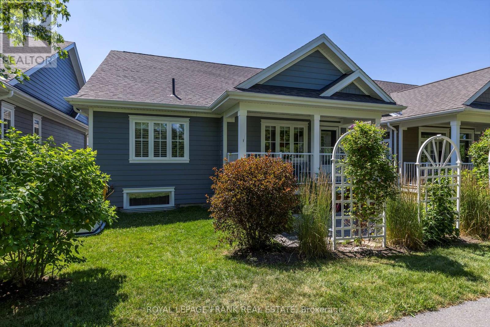 












47 CHARLTON COURT

,
Selwyn,







Ontario
K0L2H0


