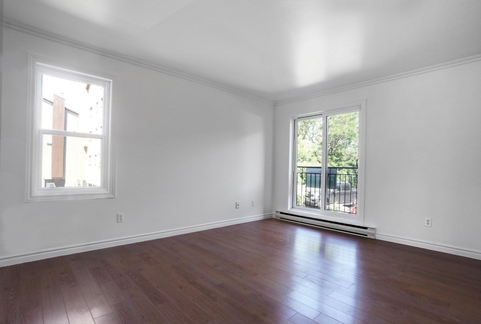 









212


Rue d'Orléans

,
Saint-Lambert,




QC
J4S1Y2

