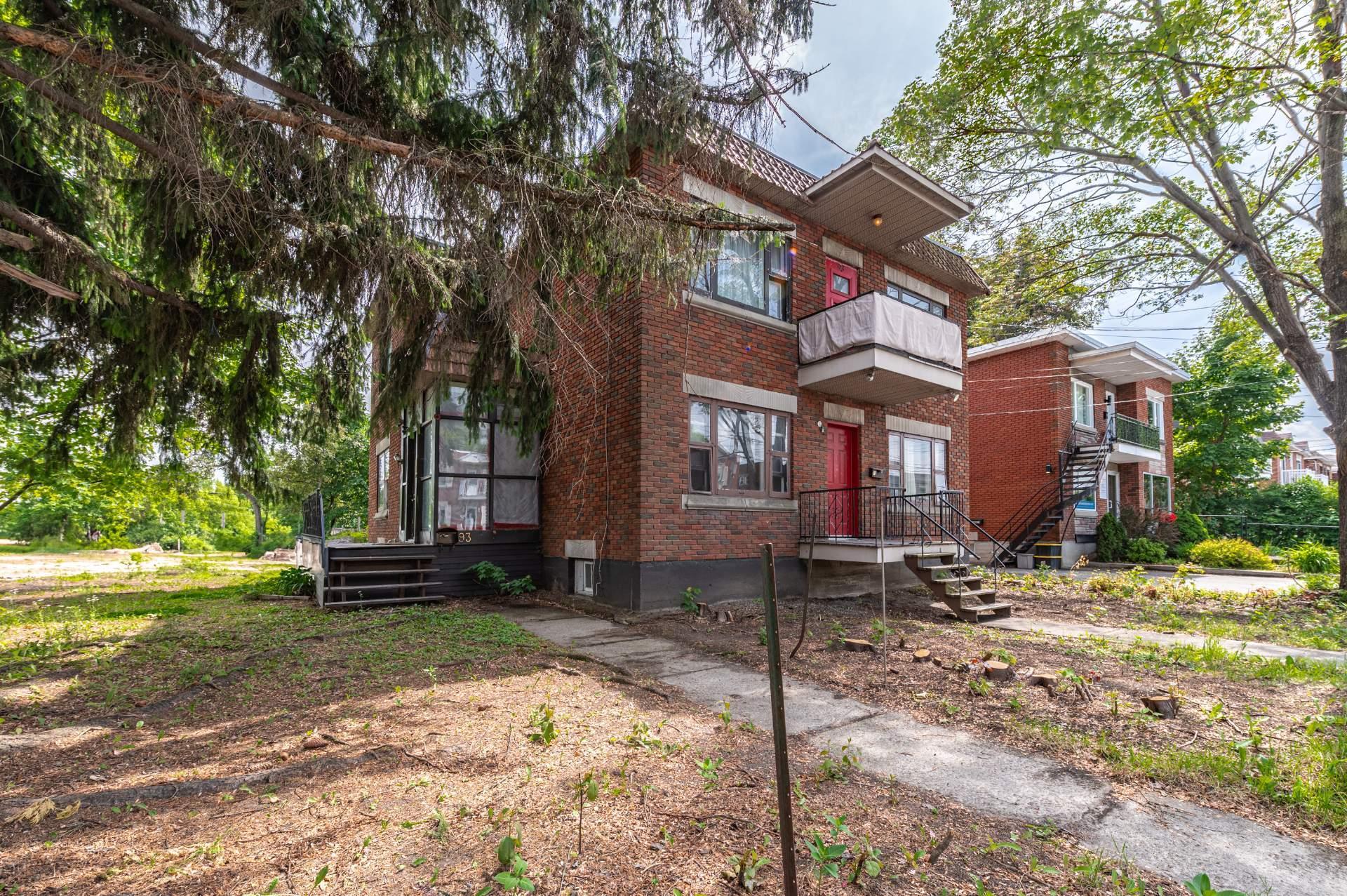 









91

 - 93


Rue De Martigny O.

,
Saint-Jérôme,




QC
J7Y2G2

