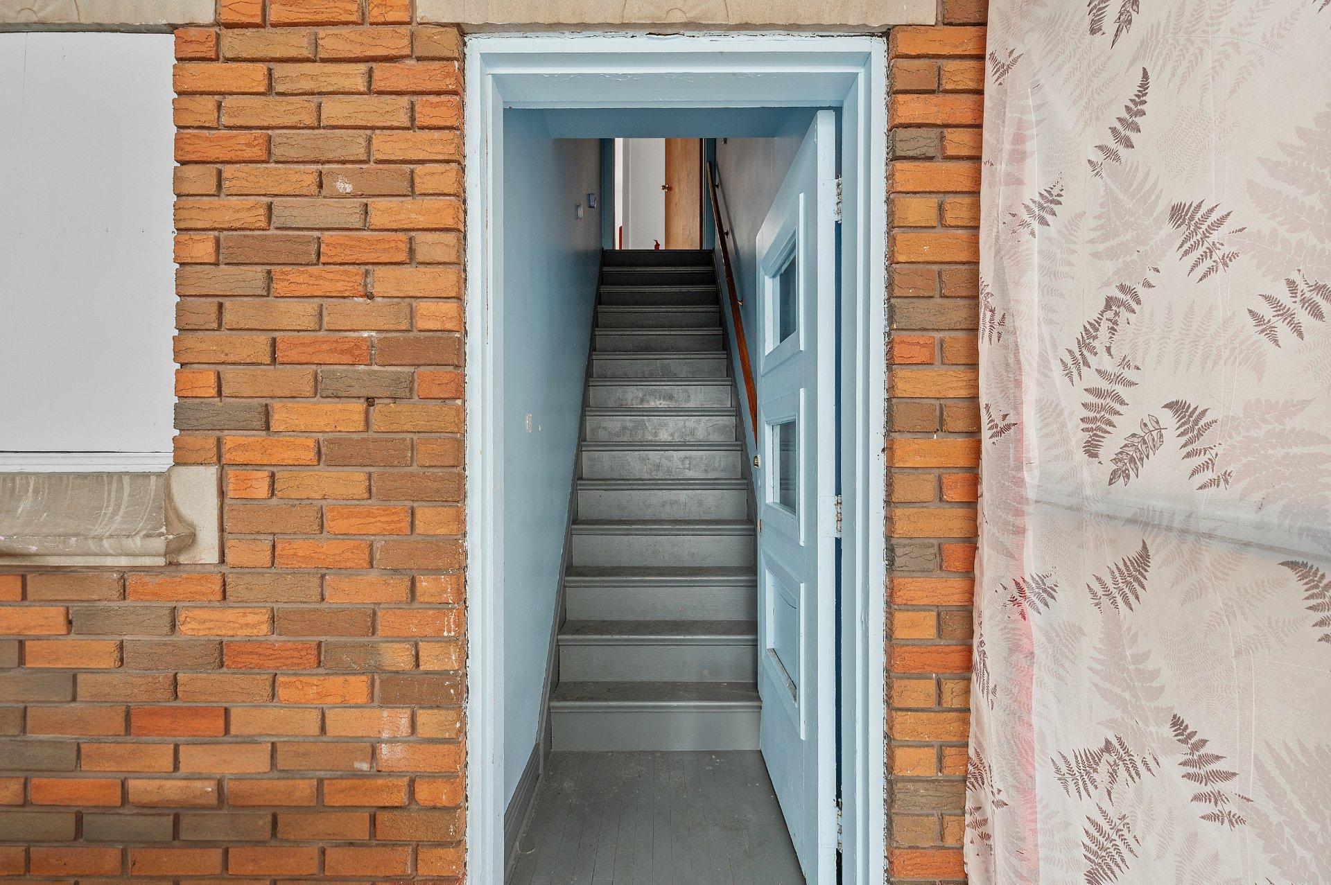 









91

 - 93


Rue De Martigny O.

,
Saint-Jérôme,




QC
J7Y2G2

