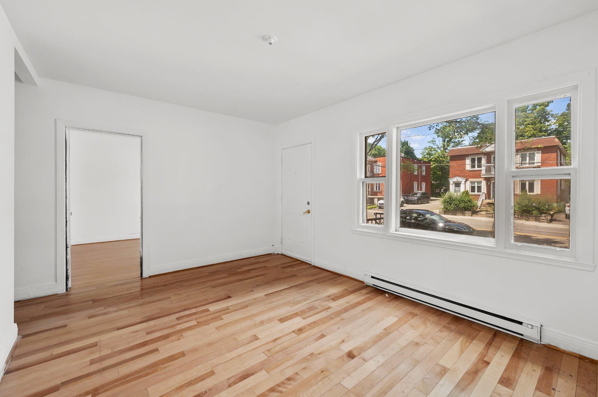 









91

 - 93


Rue De Martigny O.

,
Saint-Jérôme,




QC
J7Y2G2

