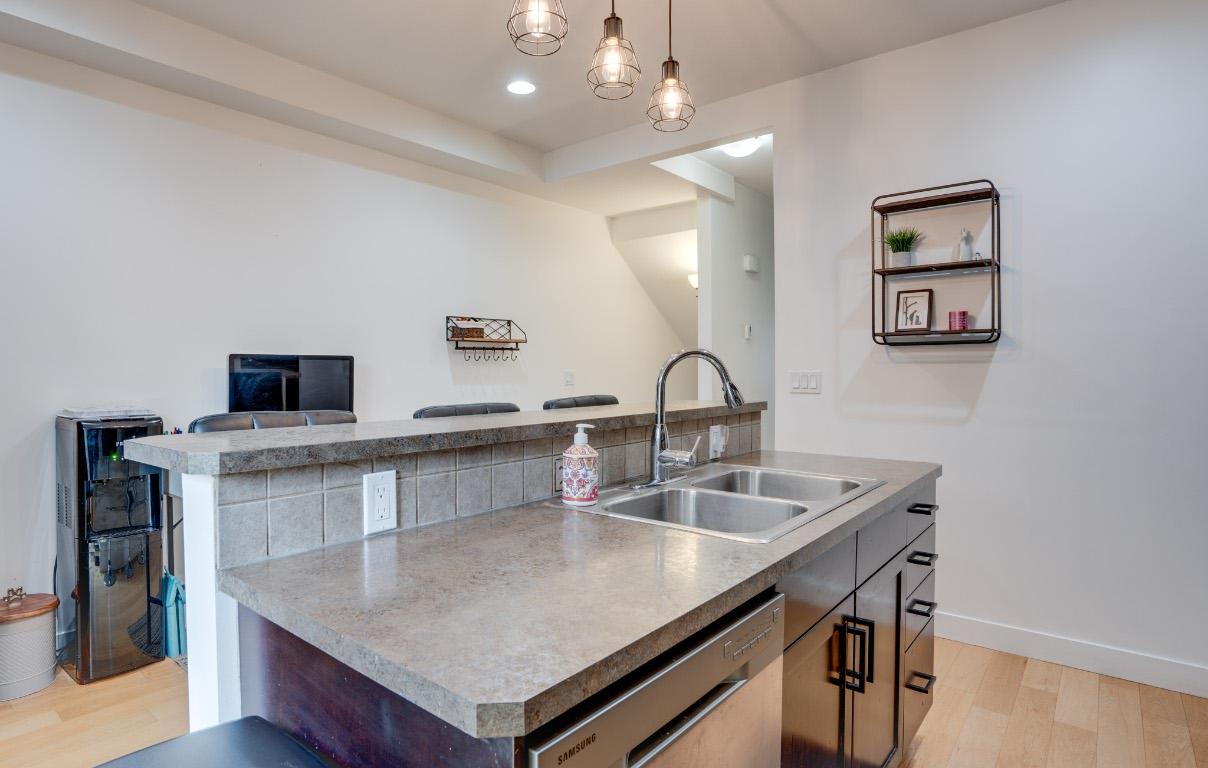 









4900


Heritage

Drive, 1003,
Vernon,




BC
V1T 9X1

