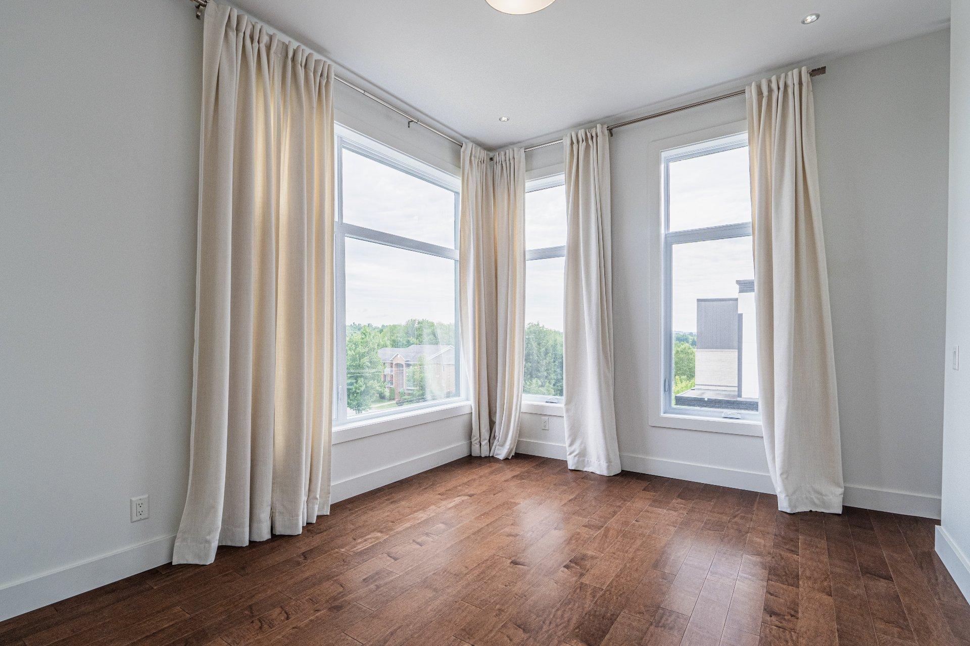 









120


Rue de Candiac

, 1403,
Sherbrooke (Les Nations),




QC
J1L1G8

