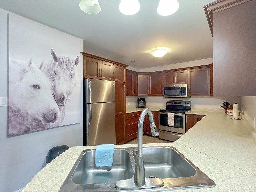 












31 & 33 Parkman Drive

,
Charlottetown,




PE
C1C 0T3


