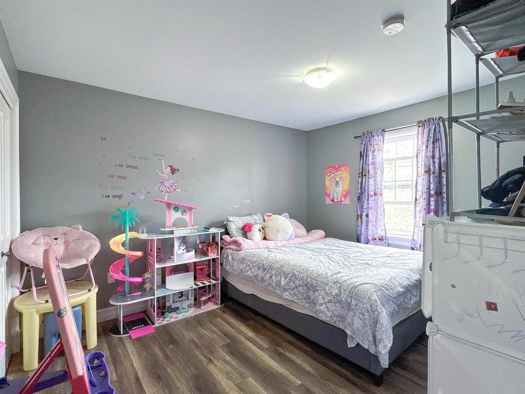 












31 & 33 Parkman Drive

,
Charlottetown,




PE
C1C 0T3

