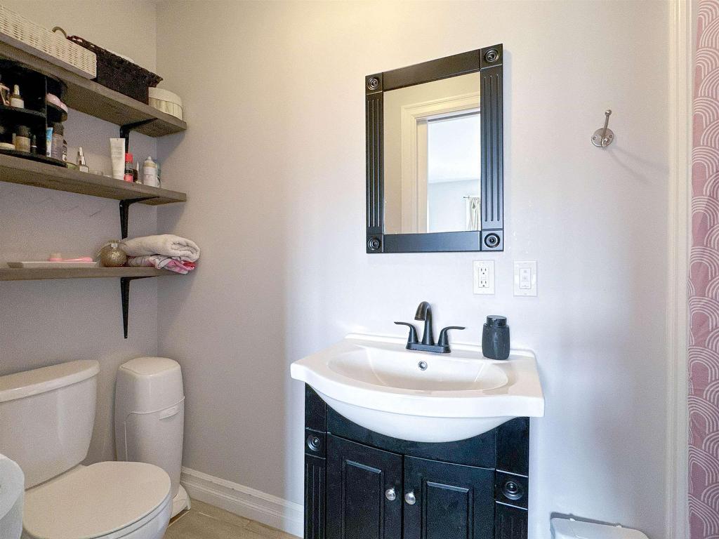 












31 & 33 Parkman Drive

,
Charlottetown,




PE
C1C 0T3

