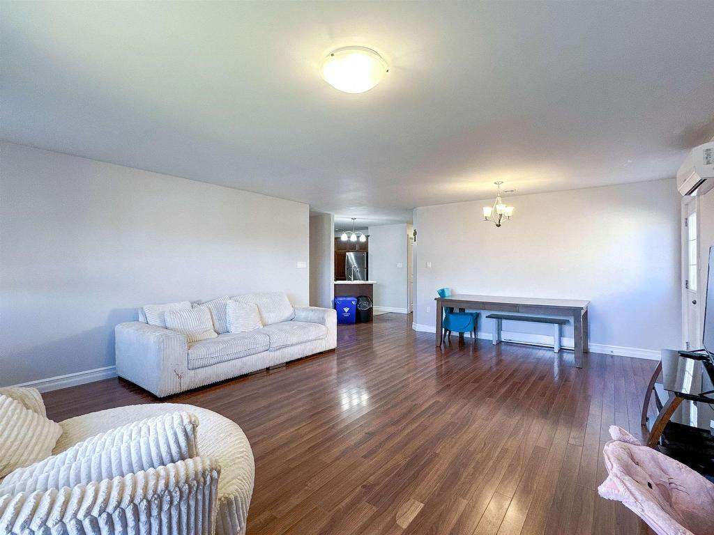 












31 & 33 Parkman Drive

,
Charlottetown,




PE
C1C 0T3

