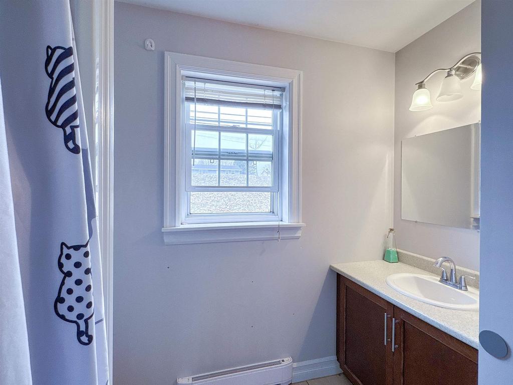 












31 & 33 Parkman Drive

,
Charlottetown,




PE
C1C 0T3


