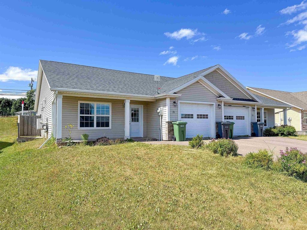












31 & 33 Parkman Drive

,
Charlottetown,




PE
C1C 0T3

