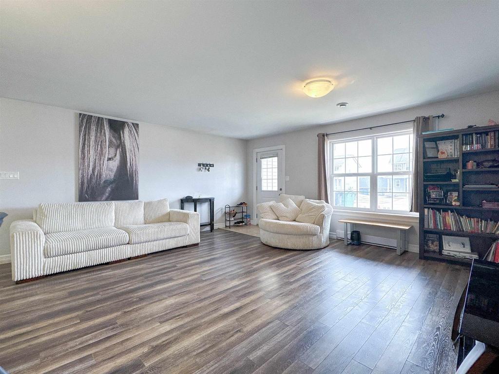 












31 & 33 Parkman Drive

,
Charlottetown,




PE
C1C 0T3

