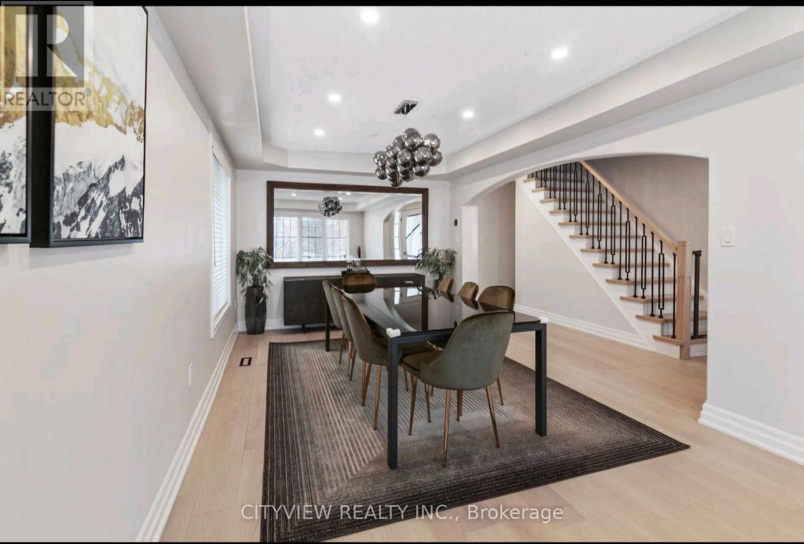 












608 BROTHERS CRESCENT

,
Milton,




Ontario
L9T0G8

