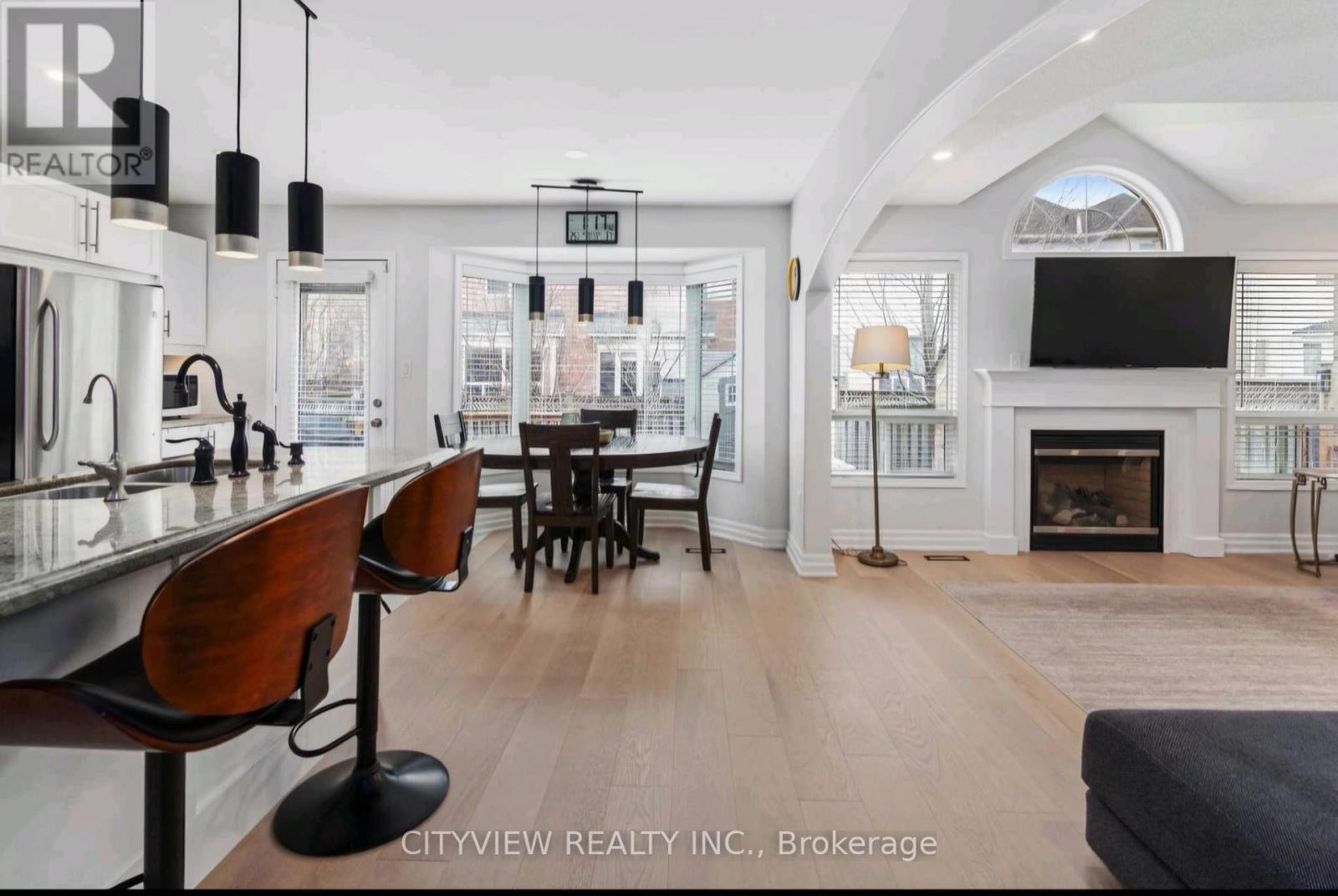 












608 BROTHERS CRESCENT

,
Milton,




Ontario
L9T0G8

