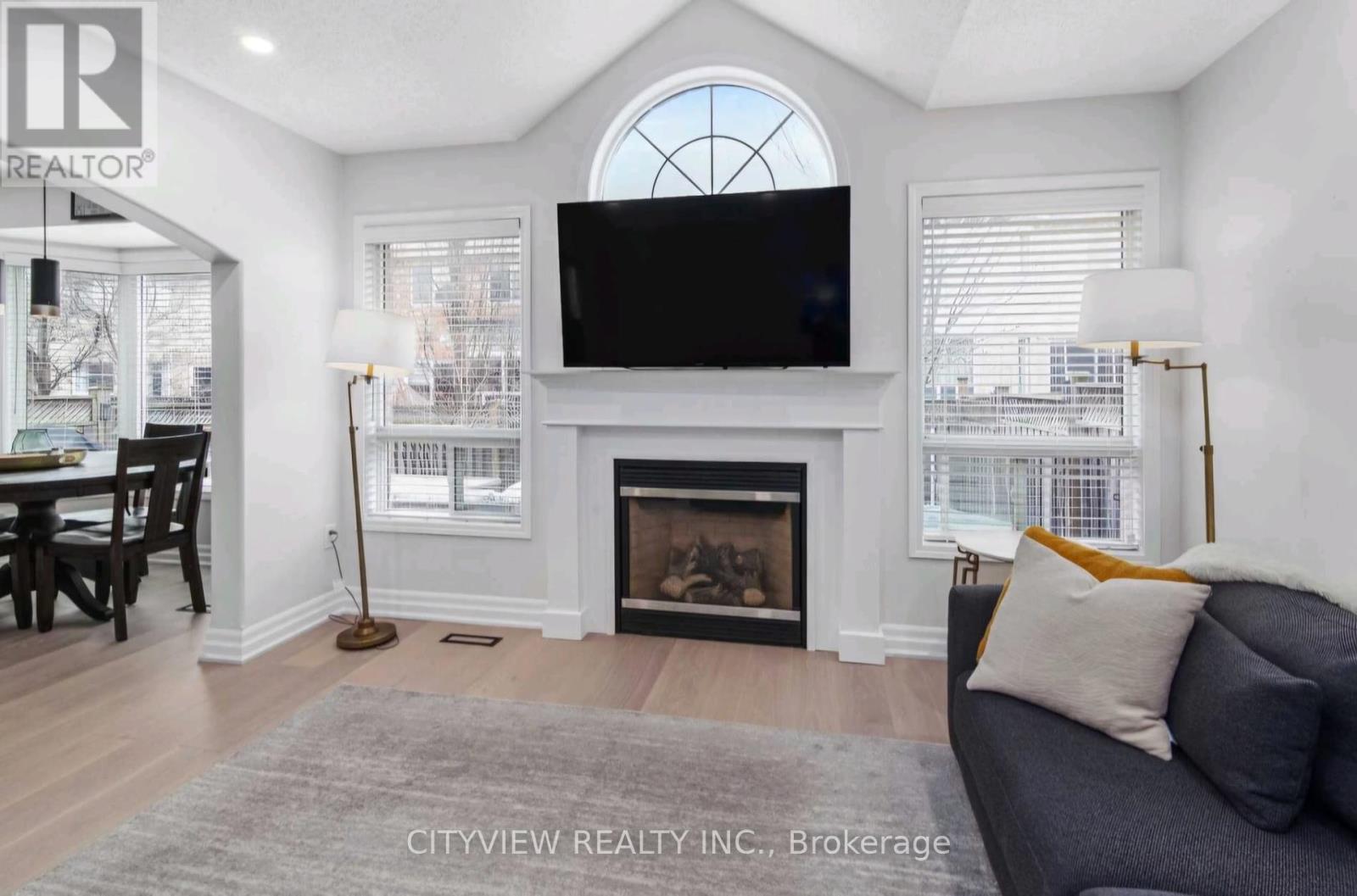 












608 BROTHERS CRESCENT

,
Milton,




Ontario
L9T0G8


