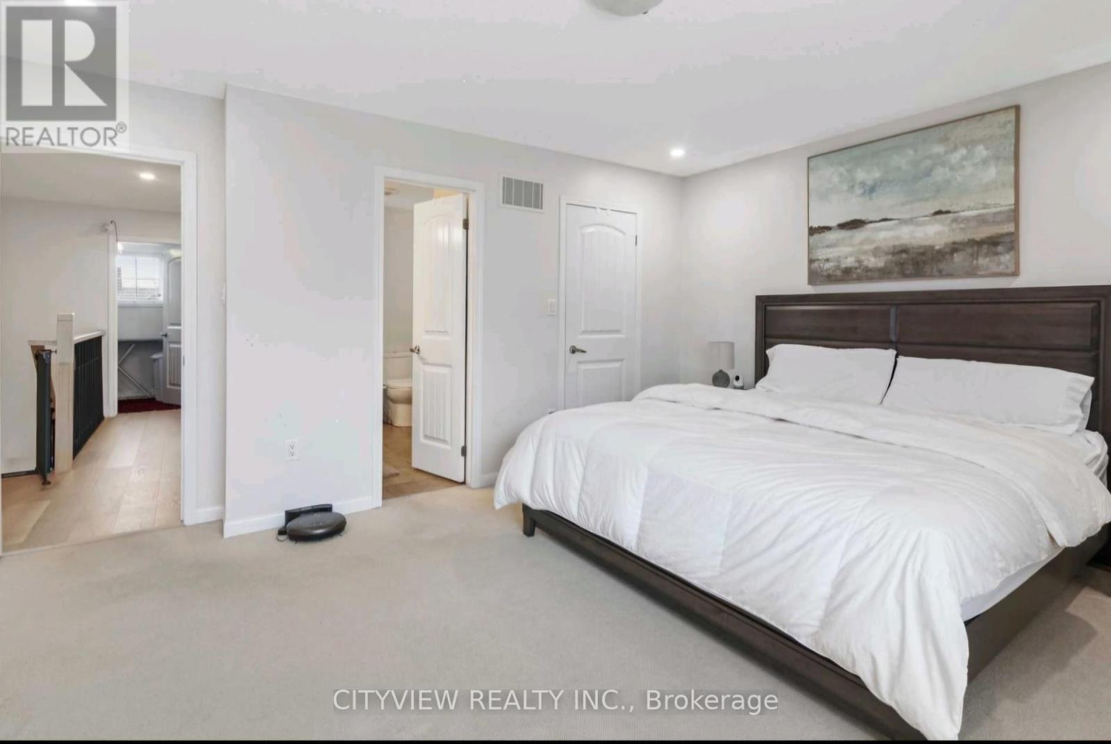 












608 BROTHERS CRESCENT

,
Milton,




Ontario
L9T0G8

