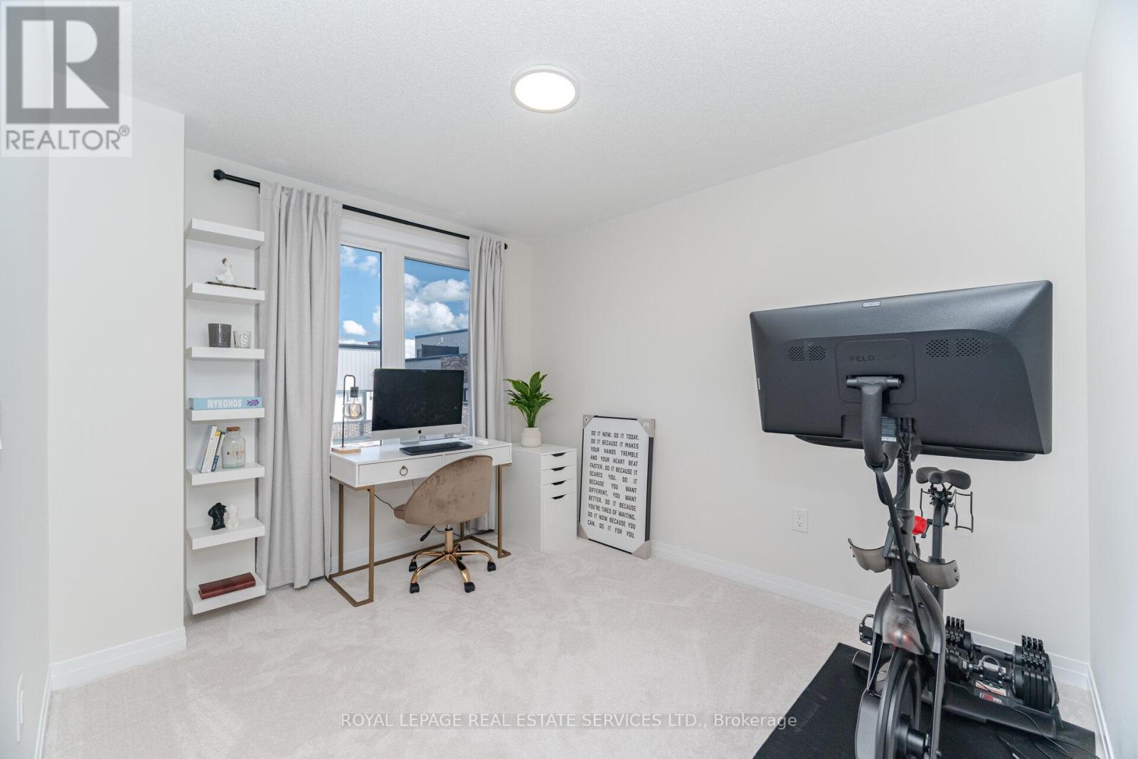 












2 - 40 BAYNES WAY

,
Bradford West Gwillimbury,




Ontario
L3Z4M4

