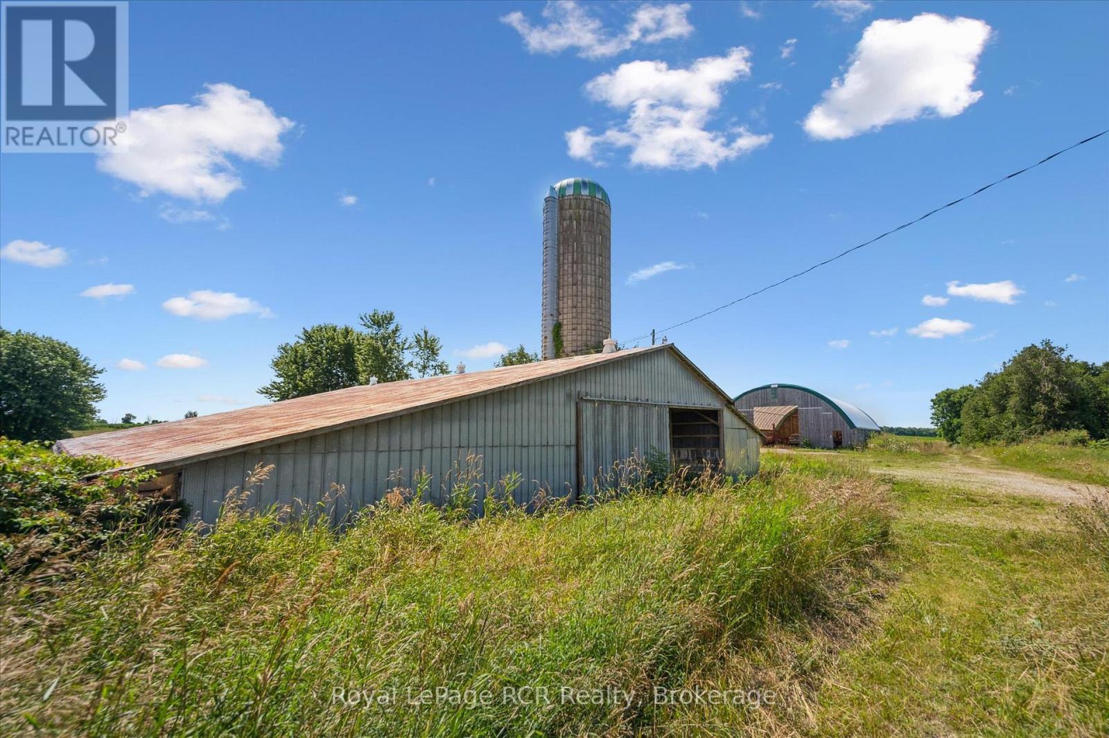 












9206 HIGHWAY 6

,
Wellington North,







Ontario
N0G2E0

