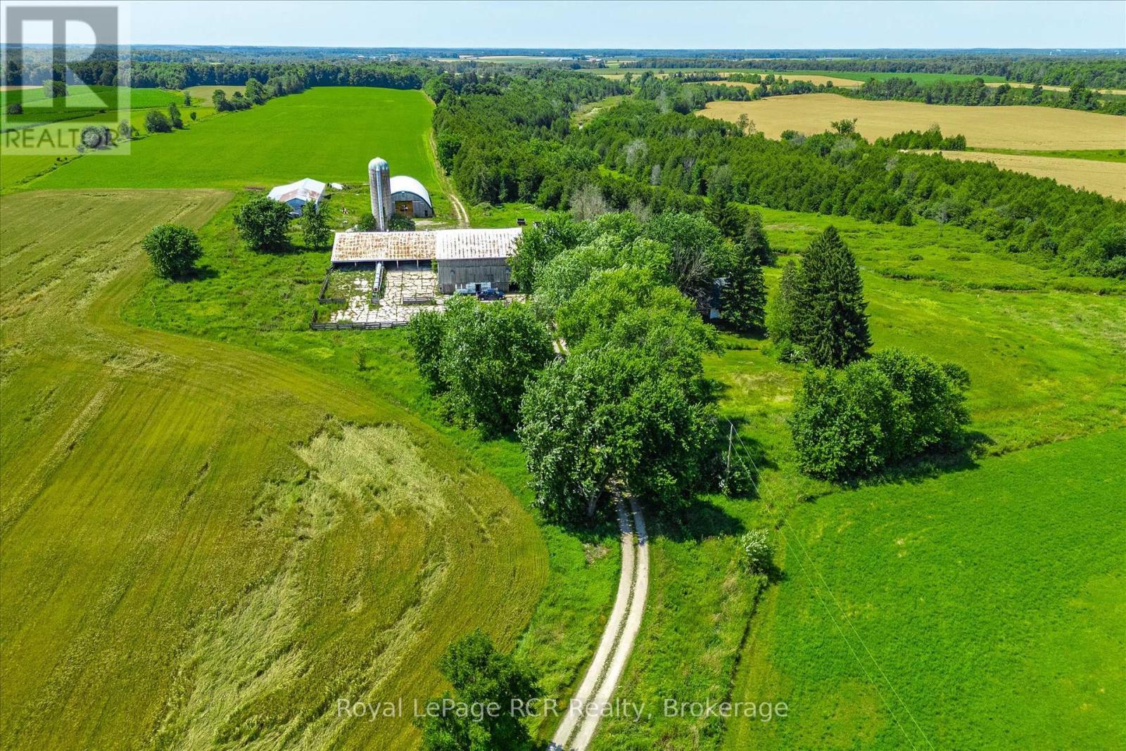 












9206 HIGHWAY 6

,
Wellington North,







Ontario
N0G2E0

