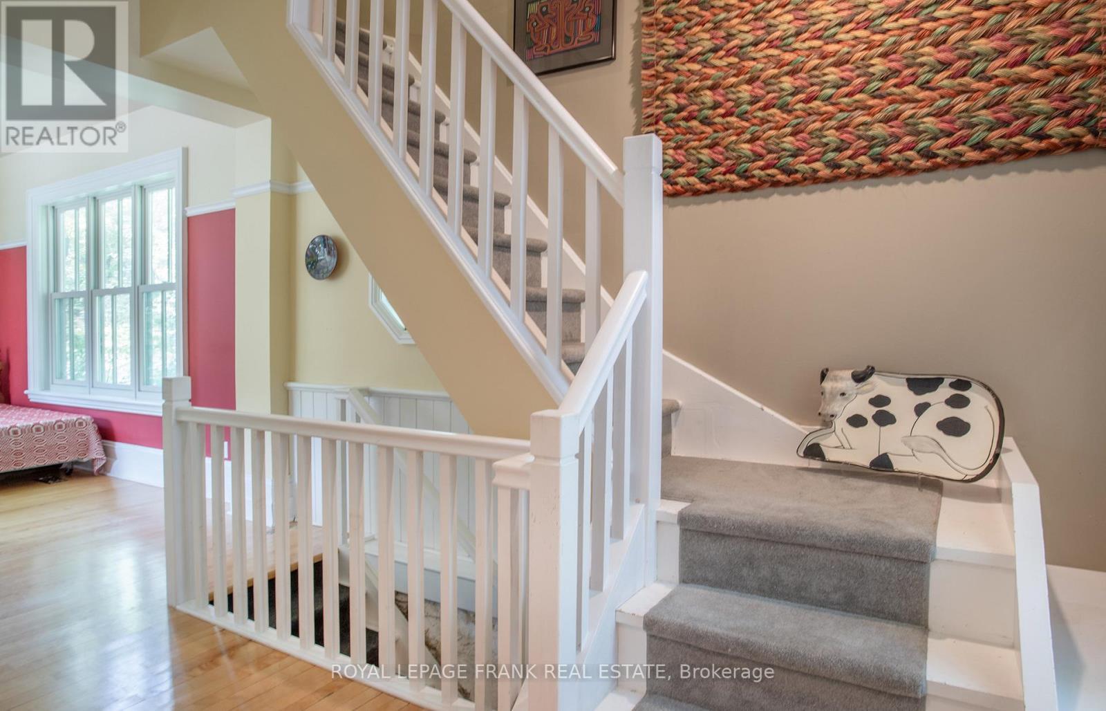 












6 SHERBOURNE STREET

,
Port Hope,




Ontario
L1A1H2

