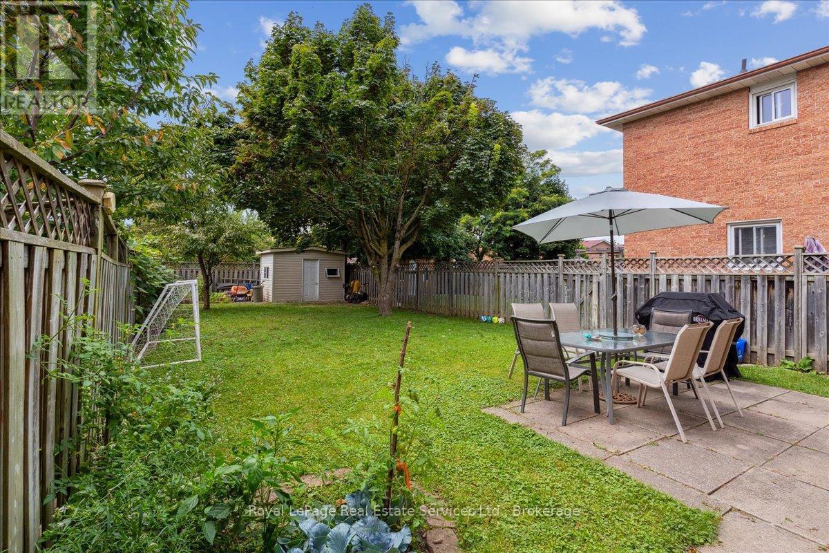 












211 MURRAY STREET

,
Brampton (Brampton West),




Ontario
L6X3L8

