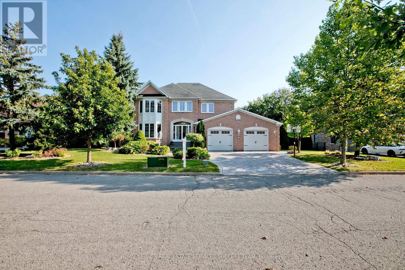 












37 HEATHERWOOD CRESCENT

,
Markham,




Ontario
L3R8W6

