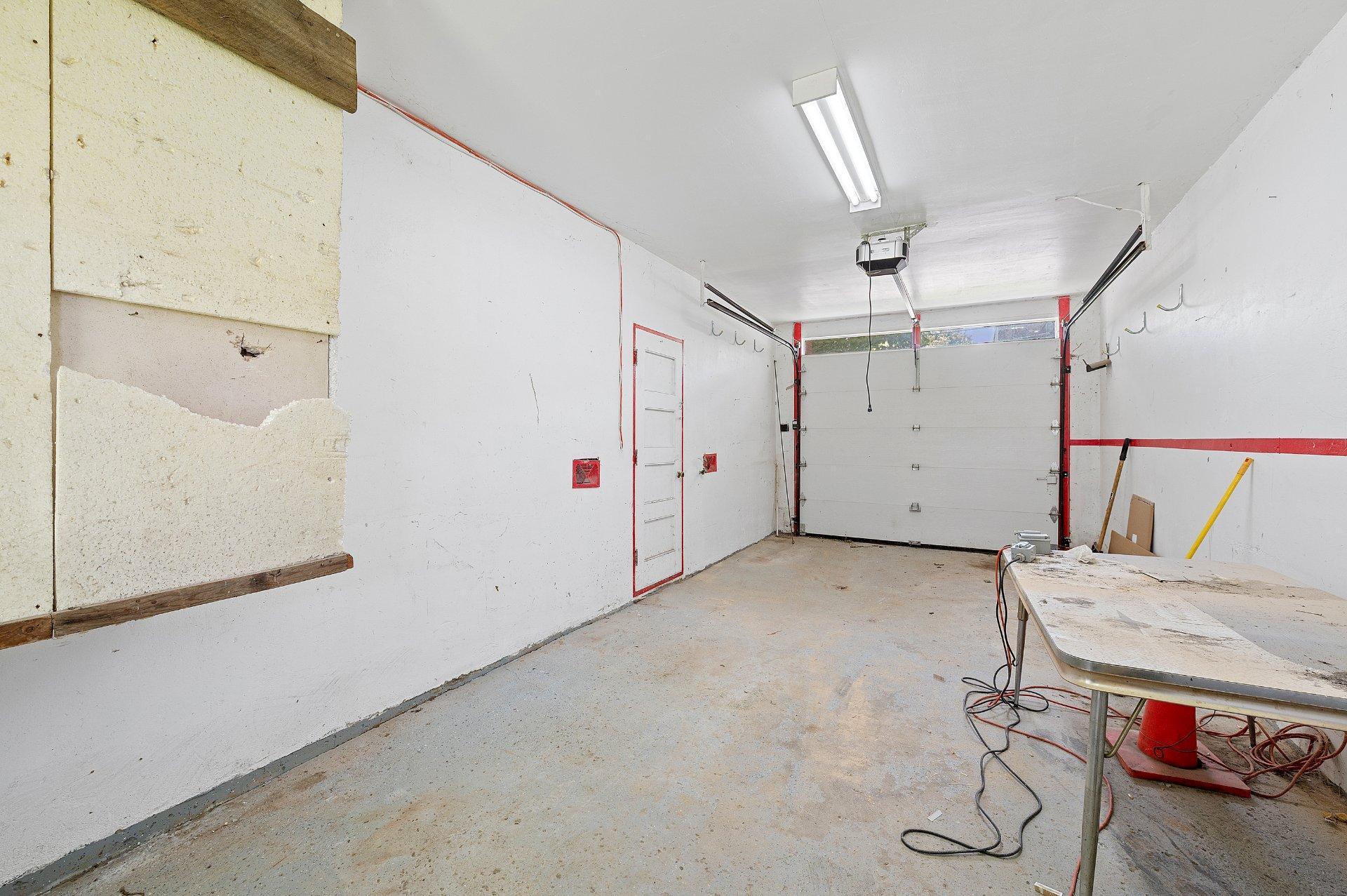 









98


Rue Marie-Victorin

,
Saint-Jérôme,




QC
J7Y2G6

