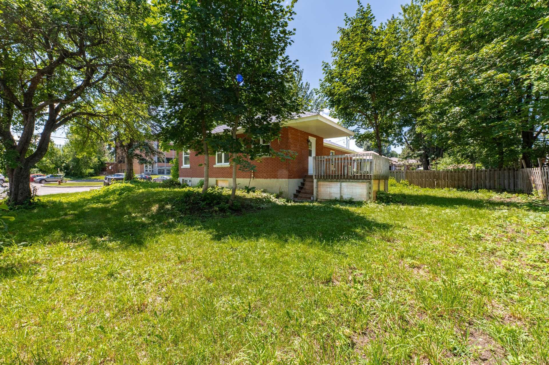 









98


Rue Marie-Victorin

,
Saint-Jérôme,




QC
J7Y2G6

