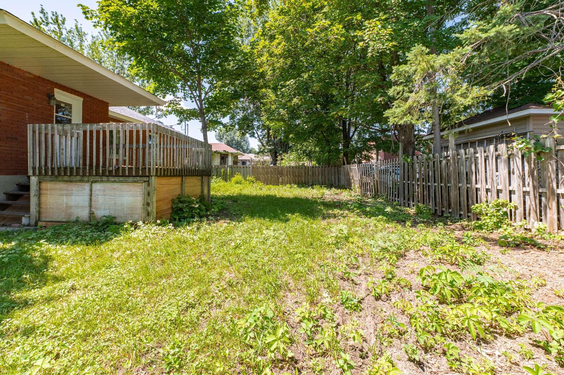 









98


Rue Marie-Victorin

,
Saint-Jérôme,




QC
J7Y2G6

