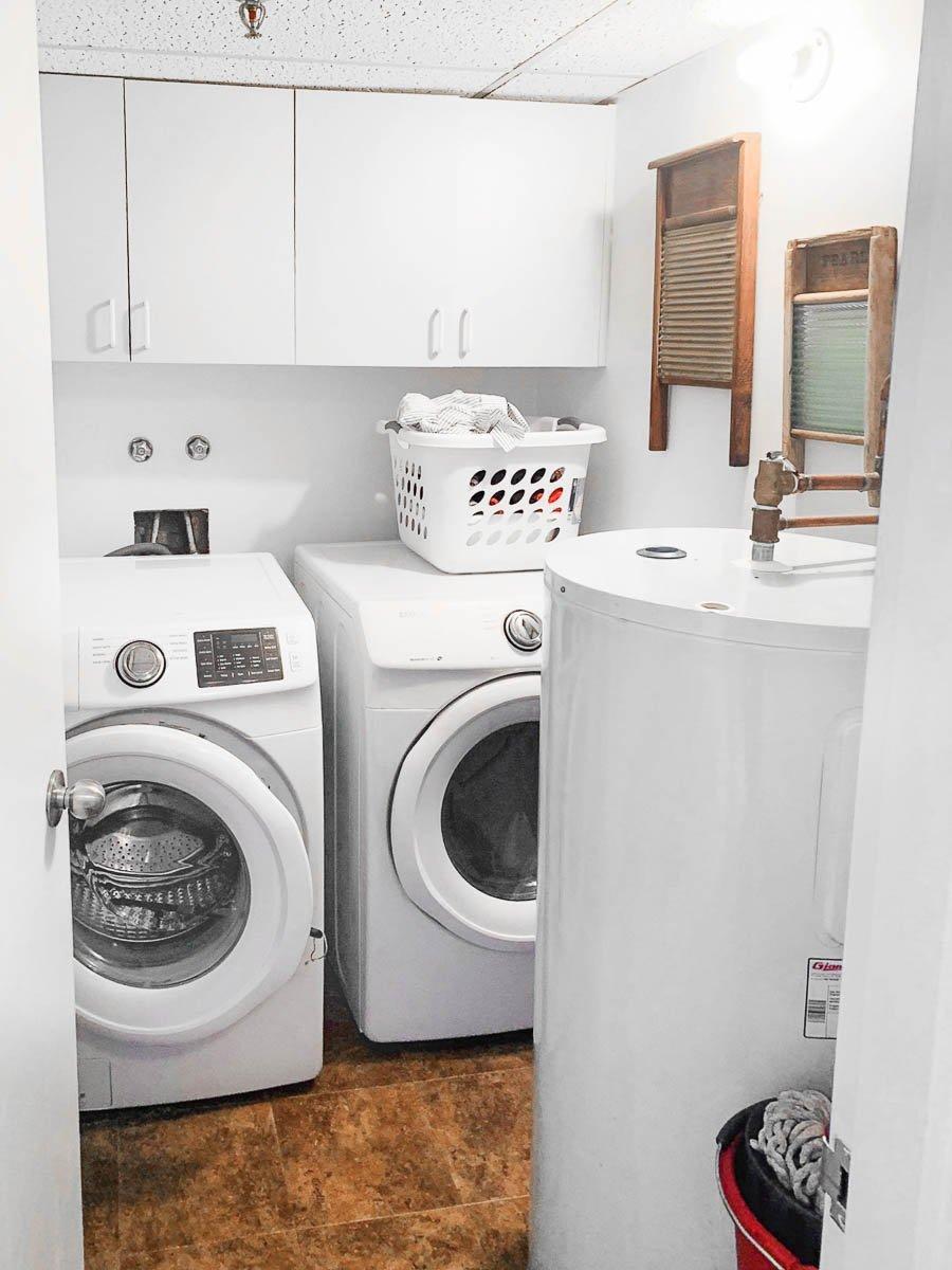 









1050


Av. Amesbury

, 725,
Montréal (Ville-Marie),




QC
H3H2V1

