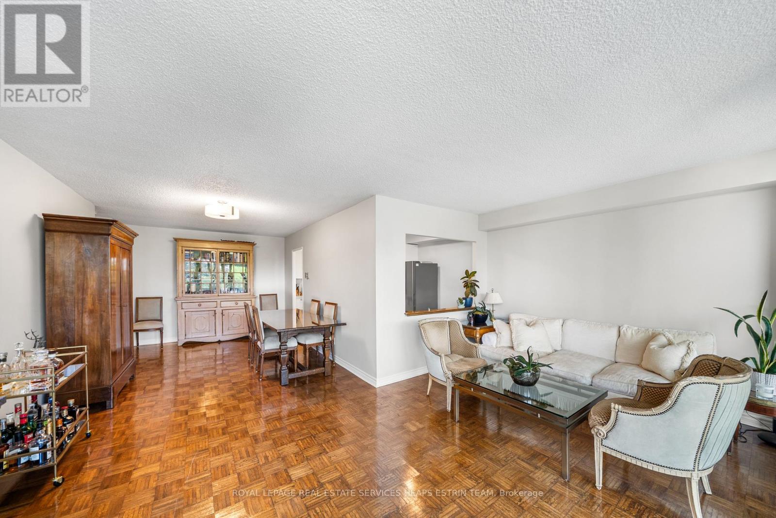 












501 - 40 BAIF BOULEVARD

,
Richmond Hill,




Ontario
L4C5M9

