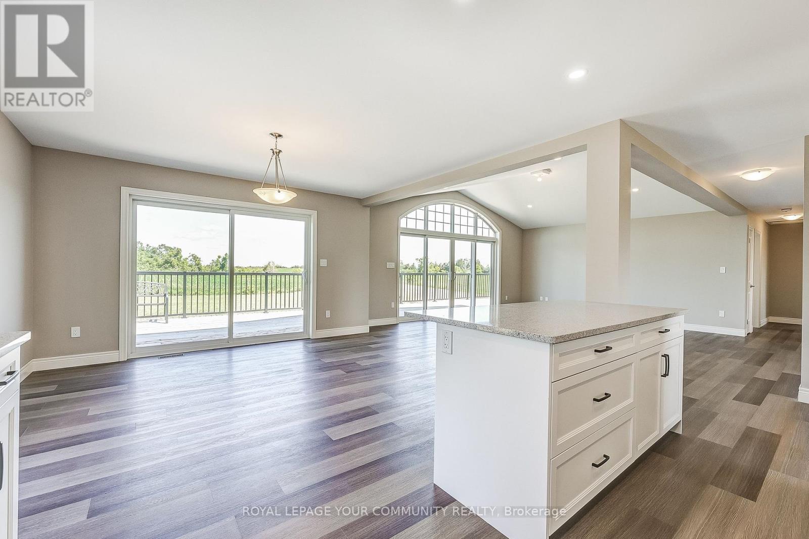 












371 LINDEN VALLEY ROAD

,
Kawartha Lakes,




Ontario
K0M2T0

