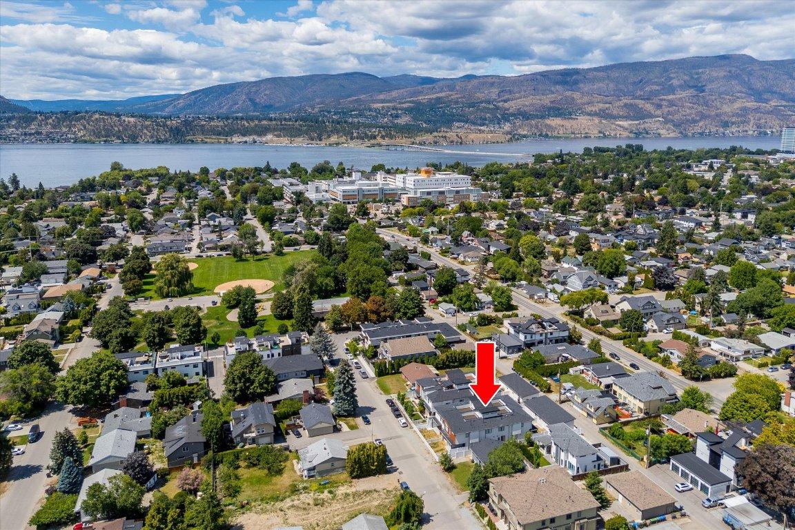 









840


Grenfell

Avenue, 3,
Kelowna,




BC
V1Y 5J4

