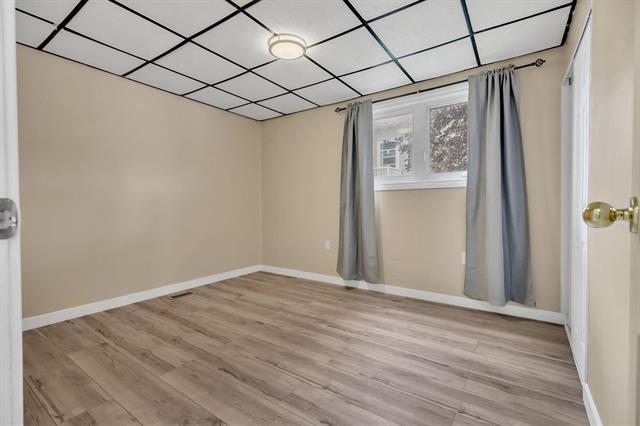 









1395


Logan

AVE,
Winnipeg,




MB
R3E 1R8

